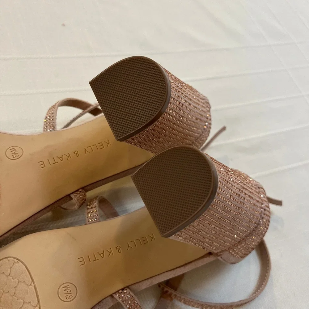 Women's Blush Strappy Block Heel Sandals - Picture 12 of 15